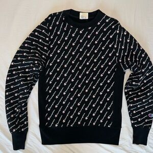 Champion - Men’s Sweatshirt Reverse Weave!